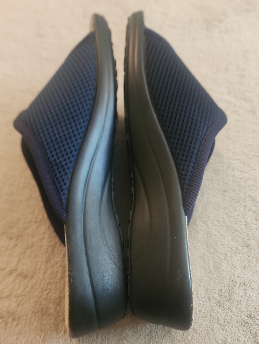 NWT.Fly Flot Navy Mesh Open-Toe Slide Sandals - Picture 7 of 9